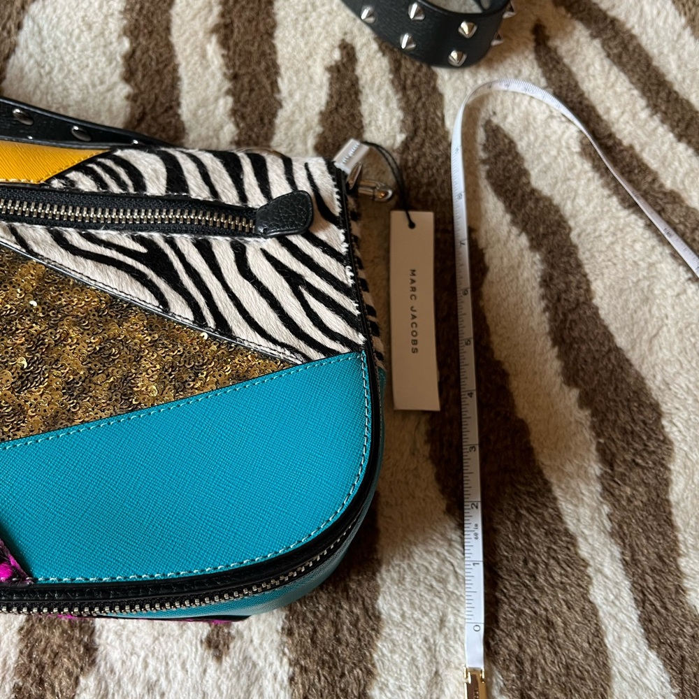 Marc Jacobs Animal Print Sling Bag - Picture 8 of 9